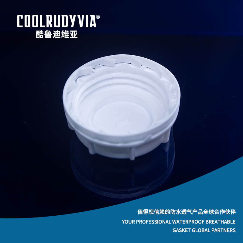 防水透湿プラグ